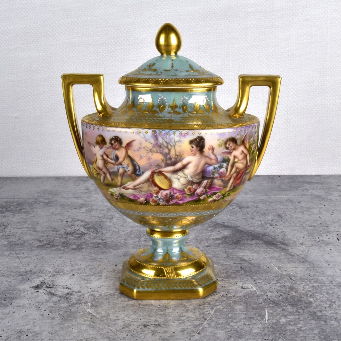 Royal Vienna Urn (1 of 9)