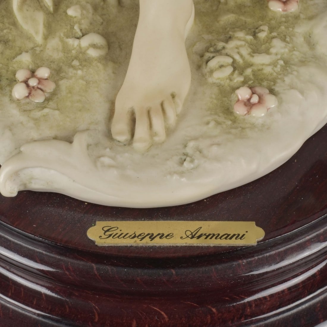 Giuseppe Armani Figurines - 5