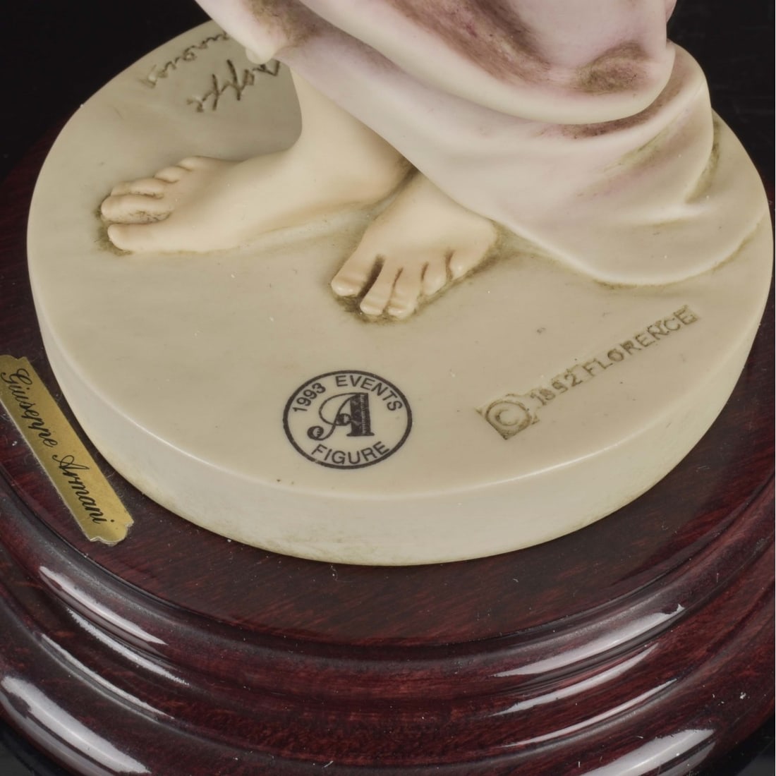Giuseppe Armani Figurines - 4