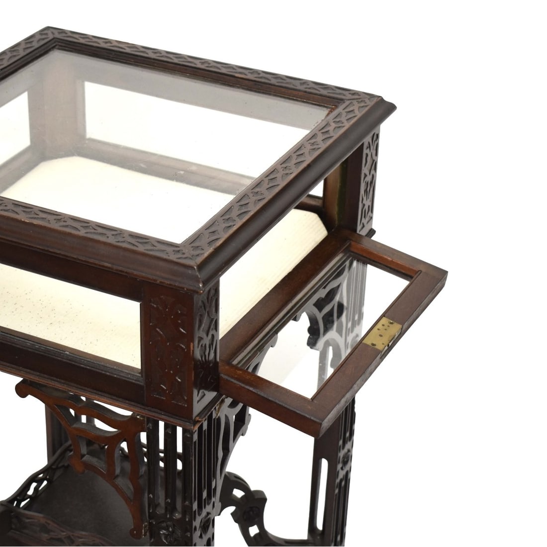 Display Table - 6