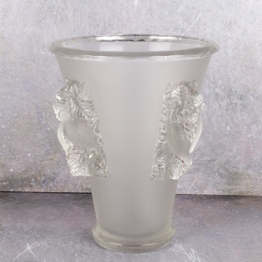 Lalique "St. Emilion" Crystal Vase (1 of 7)