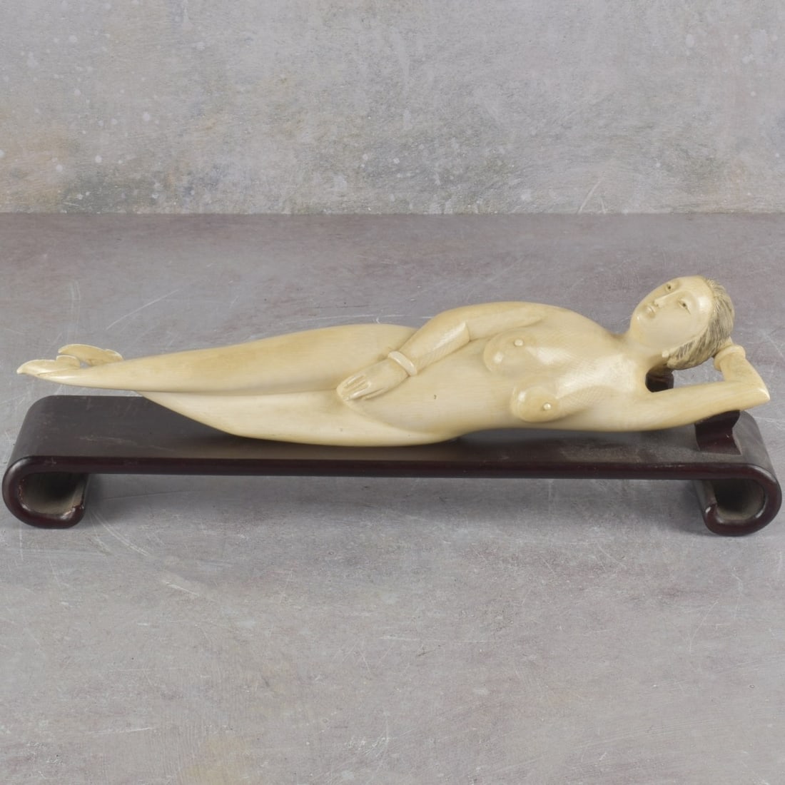 Vintage Carved Chinese Model: Vintage Carved Chinese Medical Model on a Wood Stand. Model measures: 11-1/2" long, 2-1/4" wide, 1-3/4" deep. We Will Not Ship This Item Outside of the State of Florida. Anyone Having This Item Shippe
