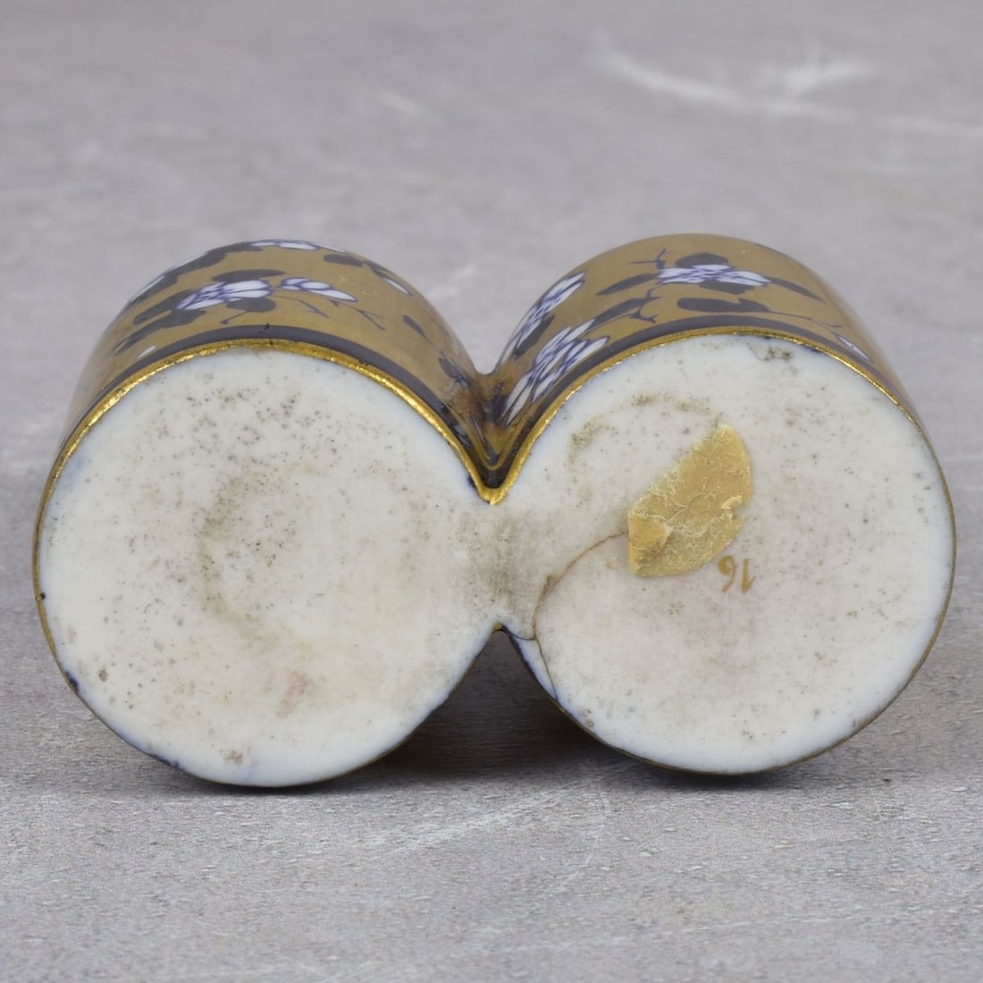 Chinese Double Snuff Bottle - 7