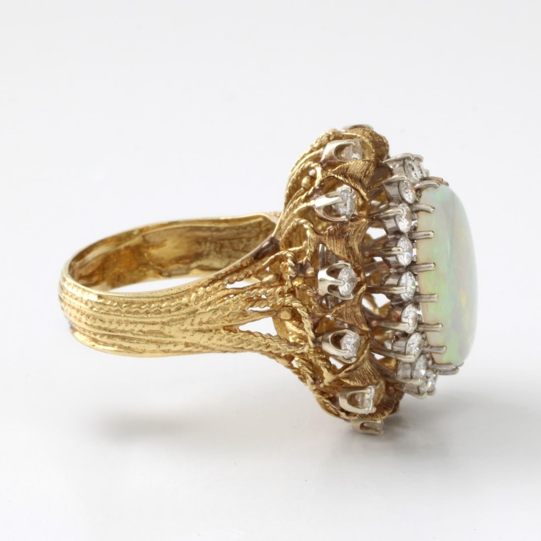 Opal, Diamond and 18K Ring - 6