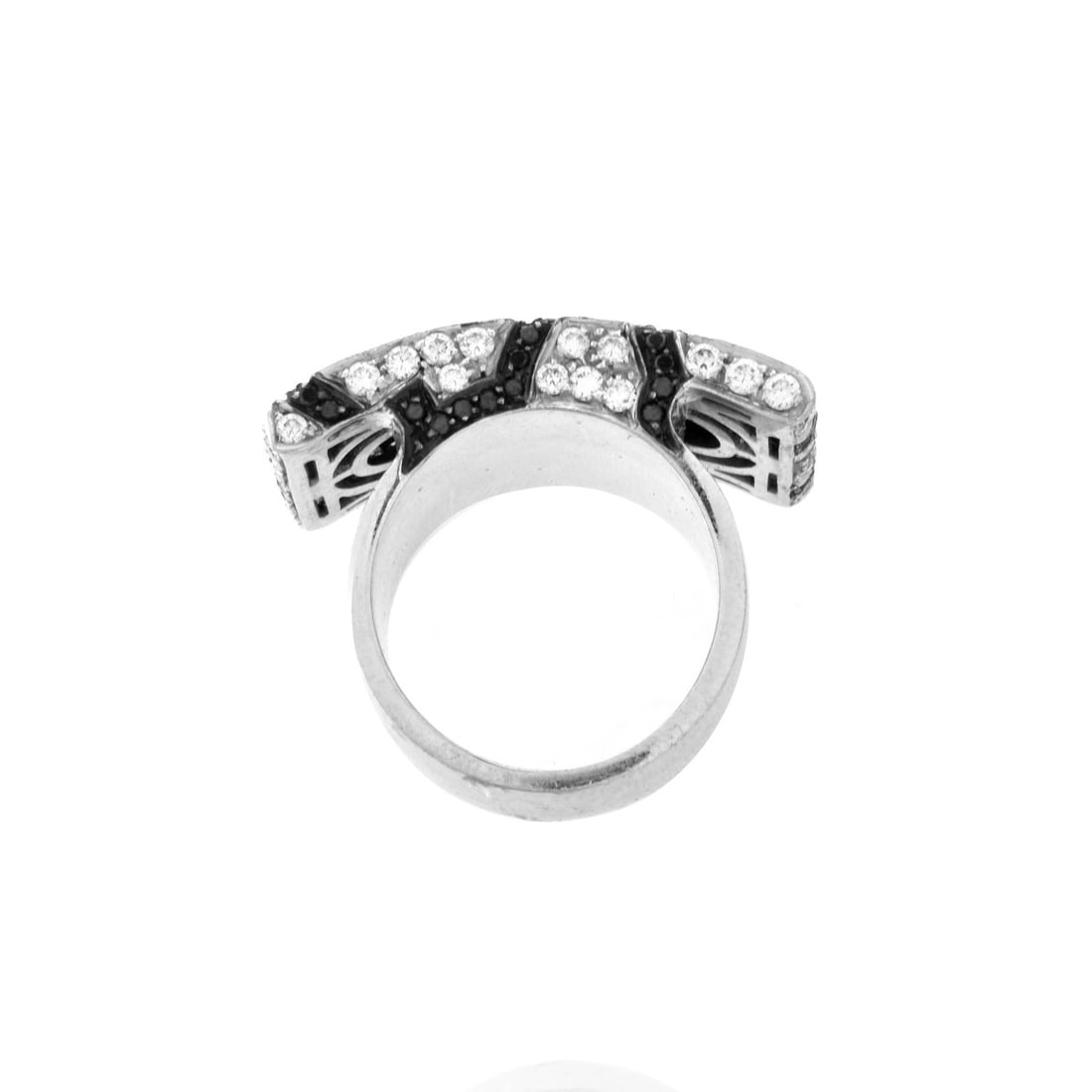 Diamond and 18K Ring - 4