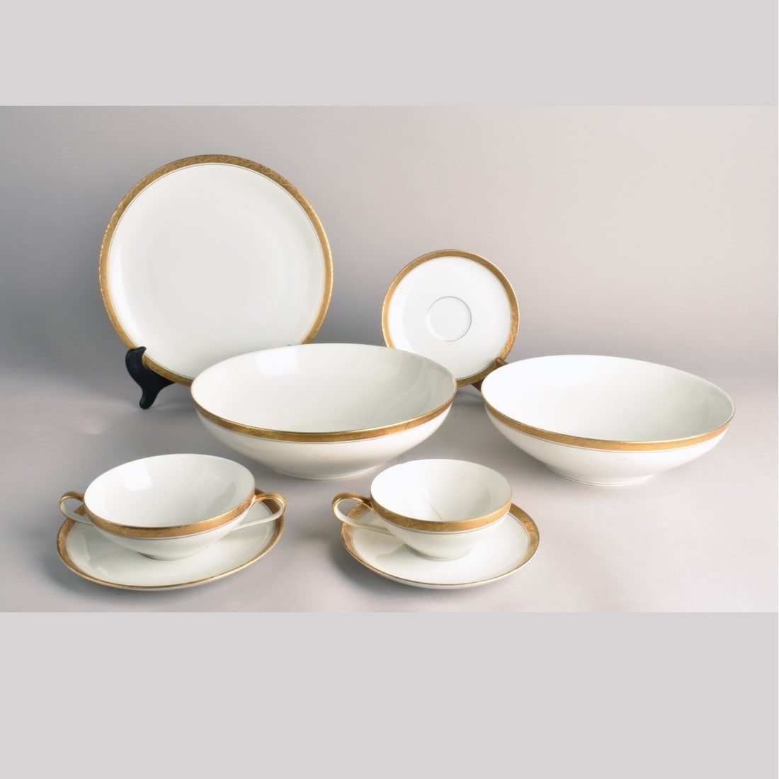 KPM "Krister" Dinner Service (1 of 6)