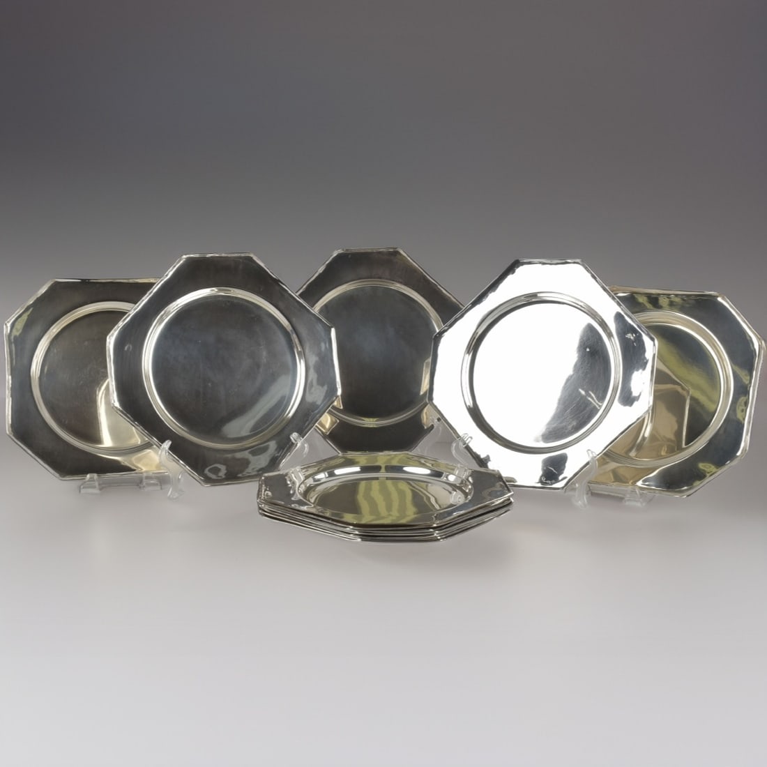 Camusso Sterling Silver Chargers (1 of 7)