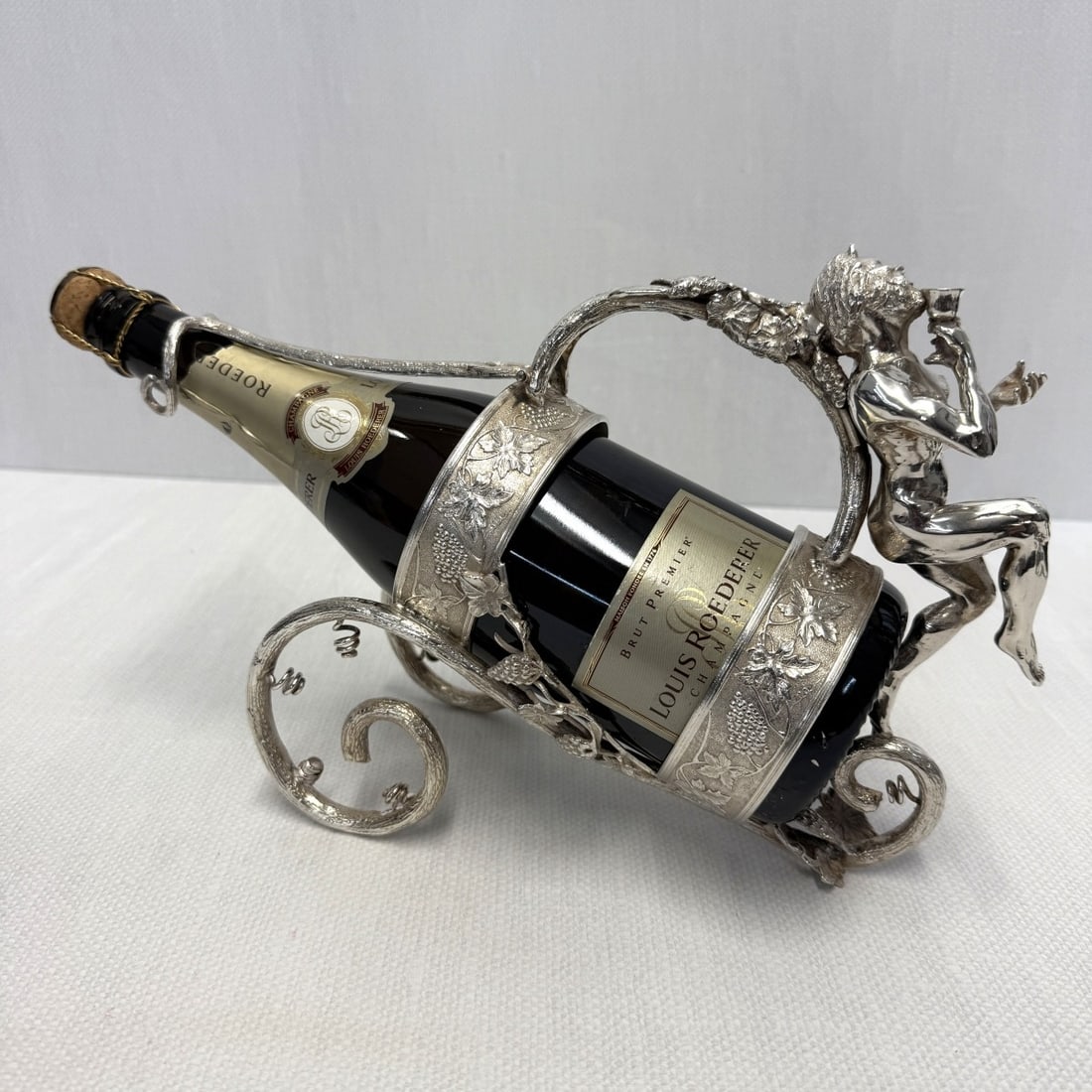 Sterling Silver Wine Cradle (1 of 1)