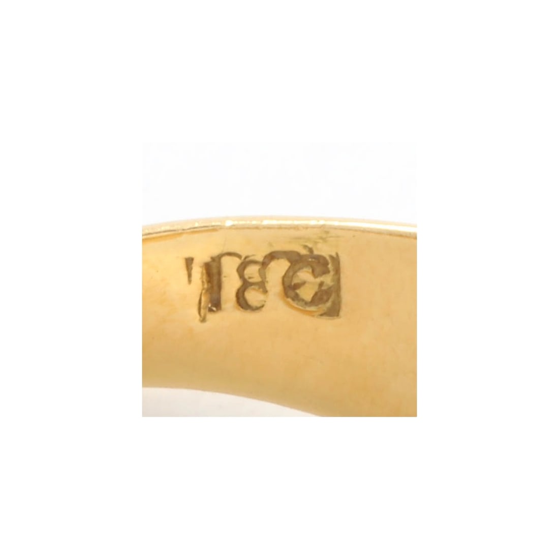 Diamond and 18K Ring - 6