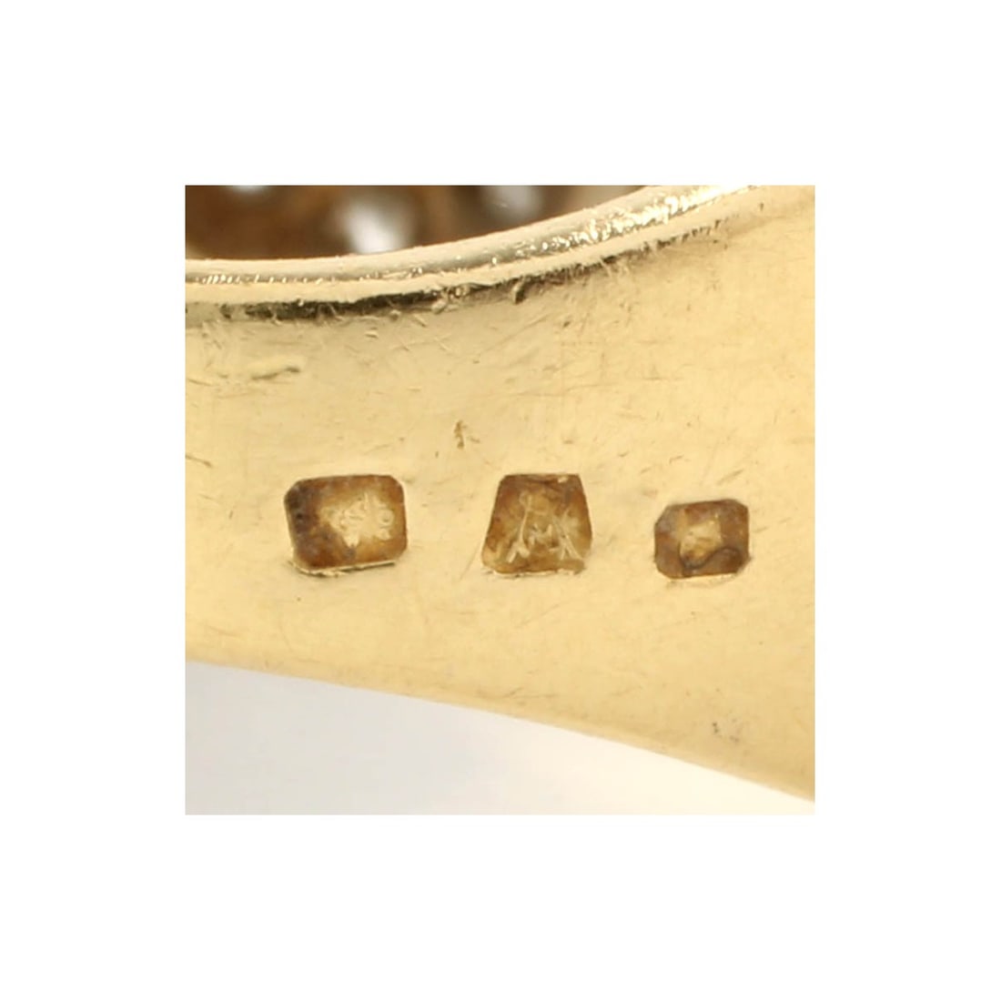 20K and Diamond Ring - 4