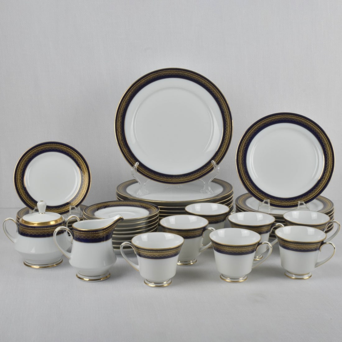 Noritake China "Vienna" Pattern (1 of 8)