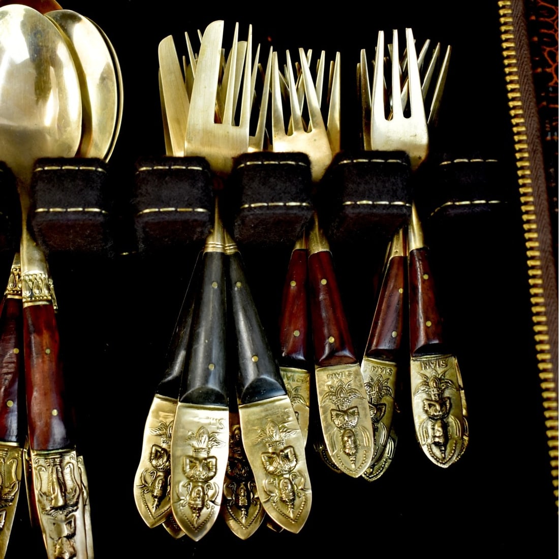 Thai Flatware Set - 4