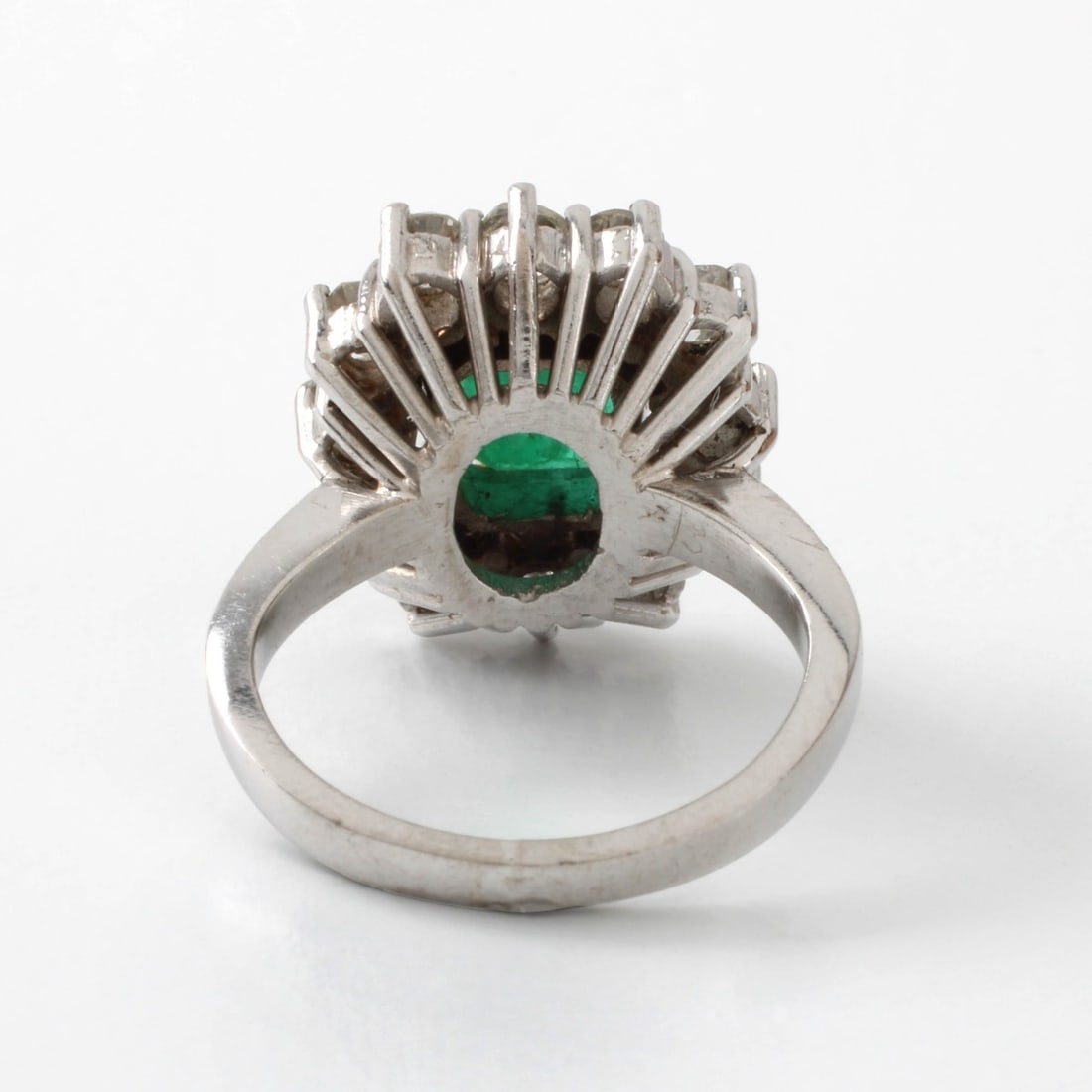 Emerald, Diamond and 18K Ring - 4