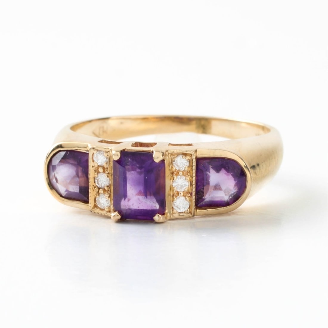 Amethyst, Diamond and 14K Ring - 2