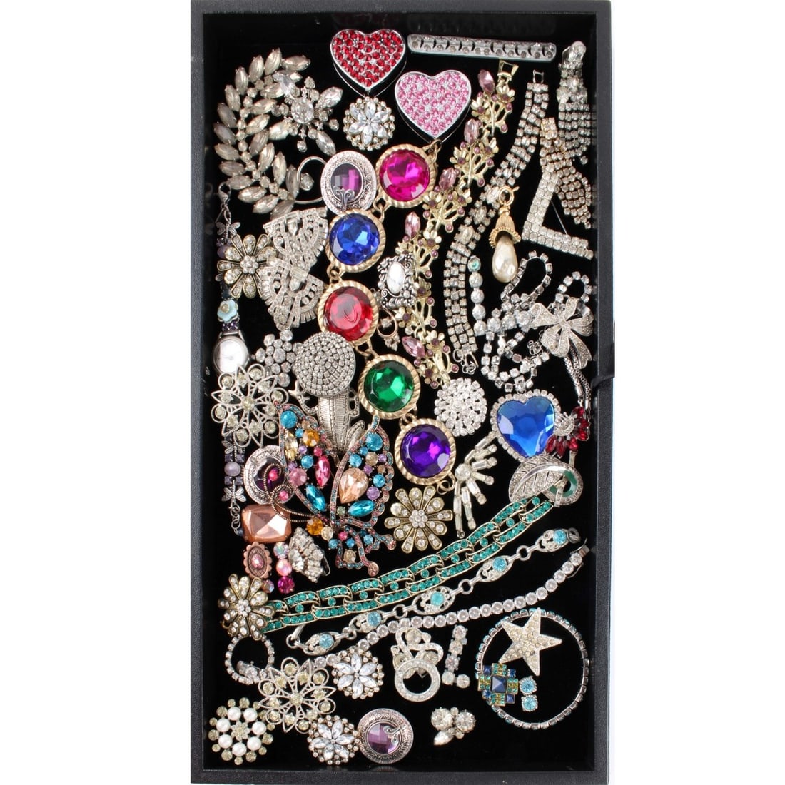 Tray Lot of Costume Jewelry & Parts: Tray Lot of Vintage Costume Jewelry and Parts. To include necklaces, bracelets, pendants pins and jewelry parts. Variously accented with rhinestones and color stones. Various makers and styles. Kodner