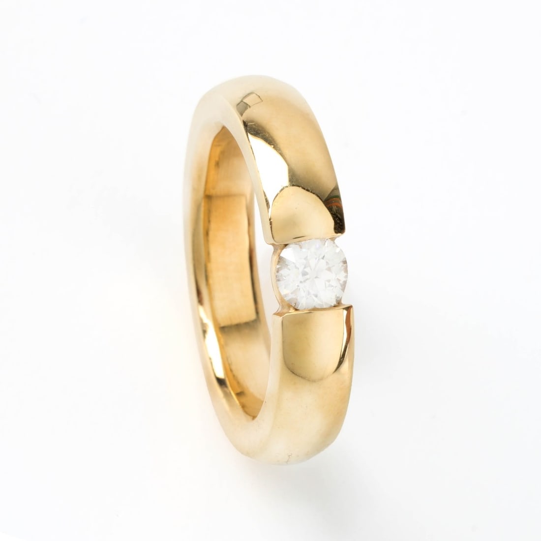 Diamond and 18K Ring (1 of 7)
