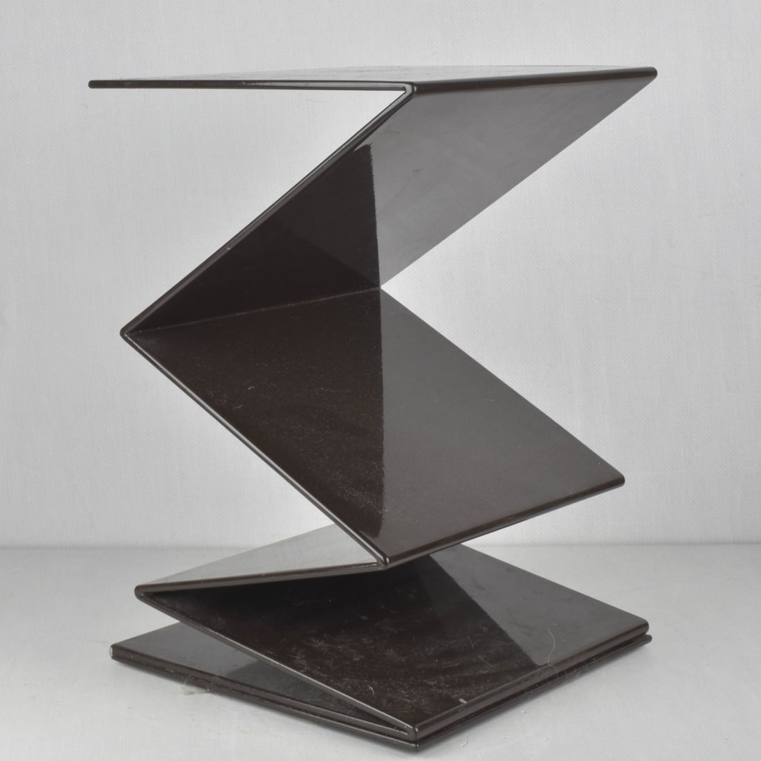 Gerrit Rietveld Style Zigzag Table - 2