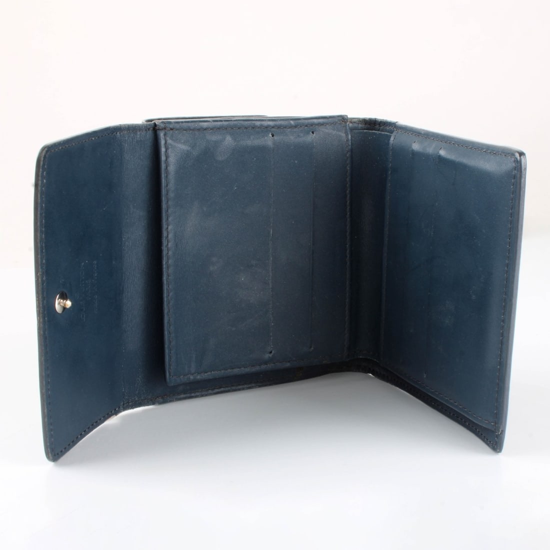 Louis Vuitton Wallet - 2