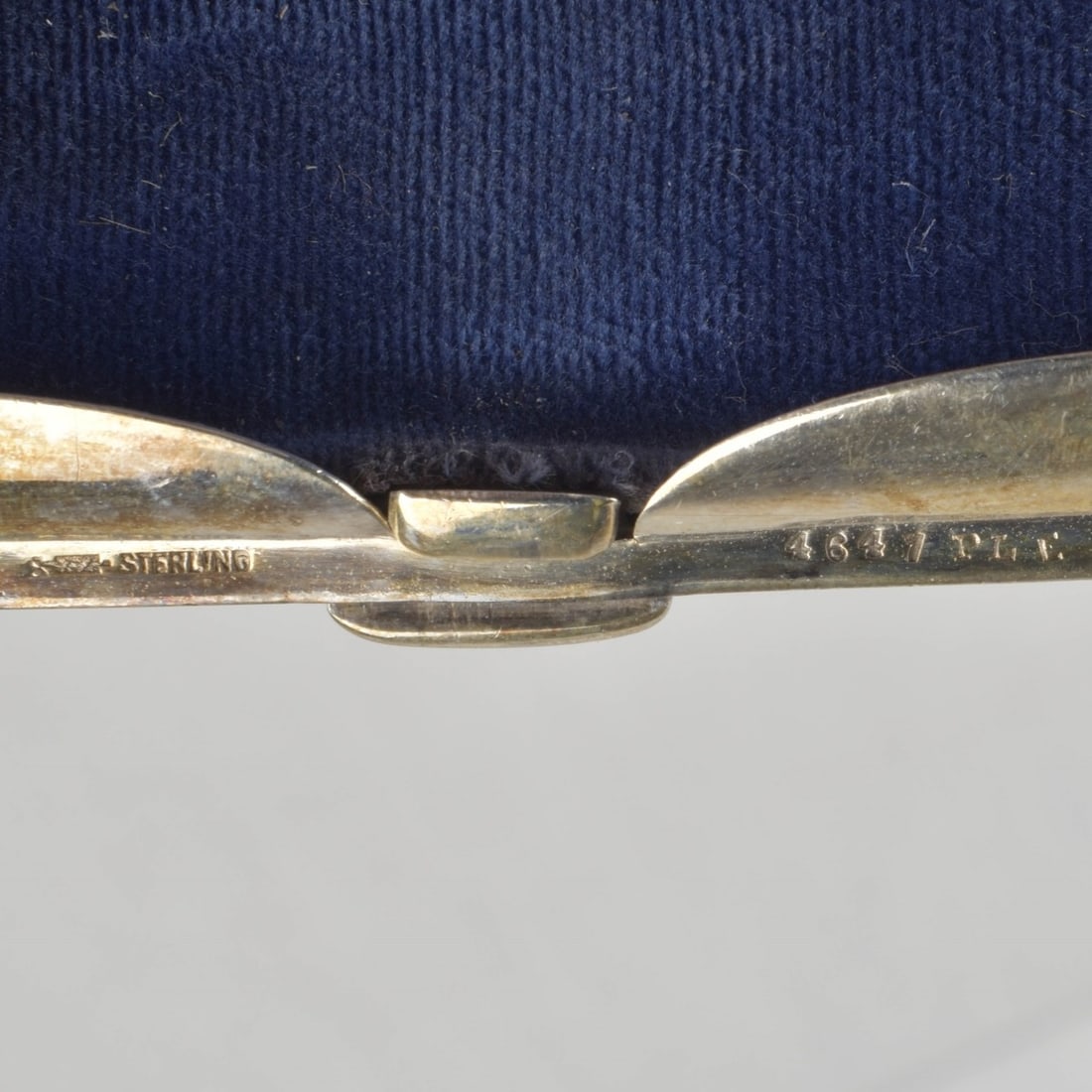 800 Silver Pieces - 5