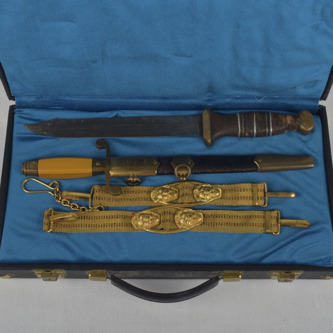 Russian Soviet Navy Officer's Dagger: Russian Soviet Navy Officer's Dirk Dagger. Circa 1990. Serial number X04397. Dagger measures: 12 1/4" overall with a 8 1/4" blade. Kodner Galleries offers phone and absentee bidding at a low, flat