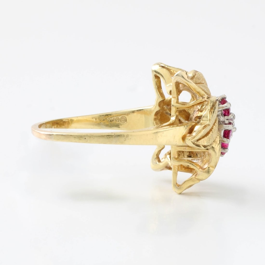 Ruby, Diamond and 18K Ring - 5