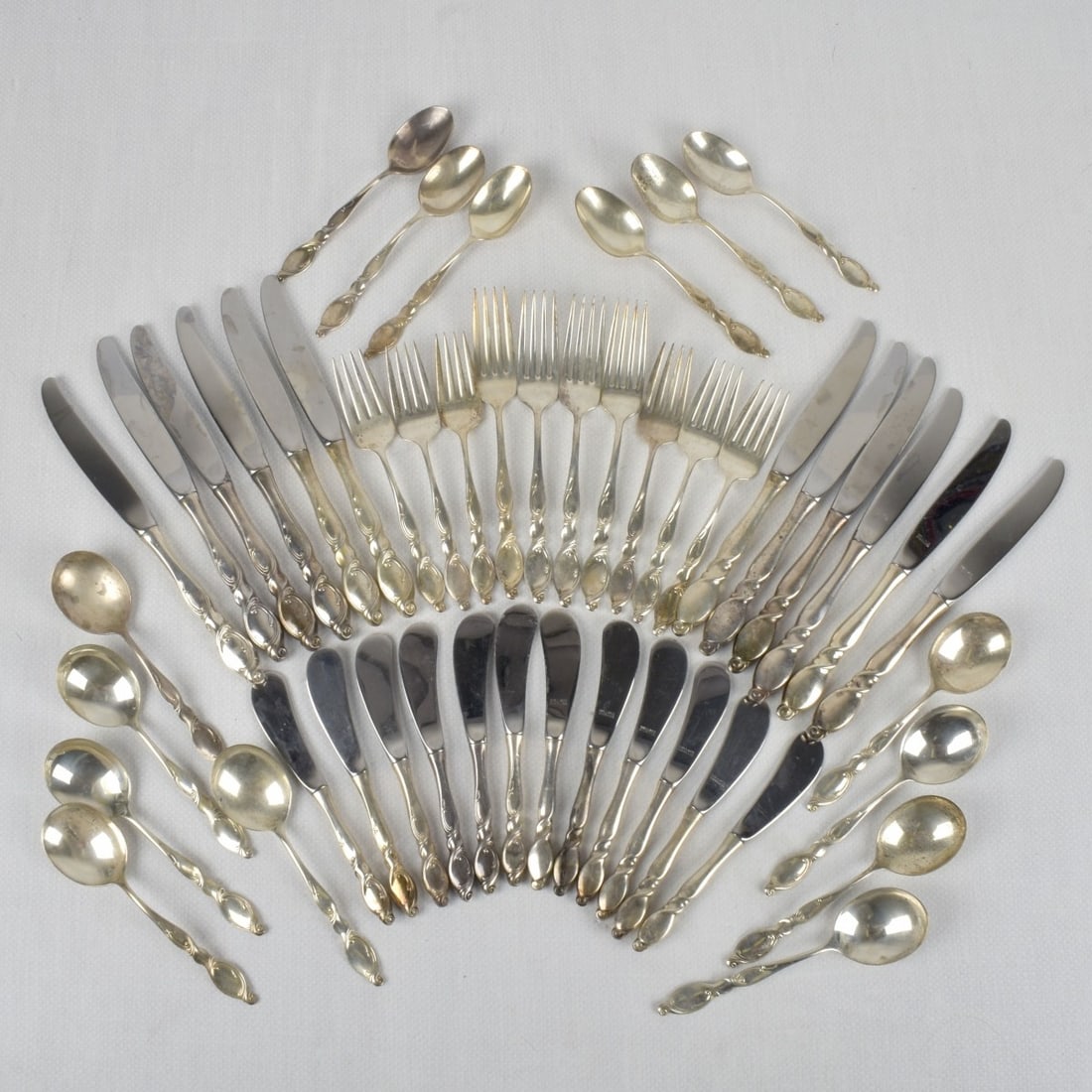 Wallace "Silver Swirl" Sterling Silver Flatware (1 of 9)