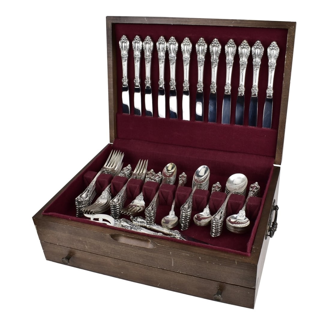 Eighty Eight (88) Piece Lunt "Eloquence" Sterling (1 of 2)