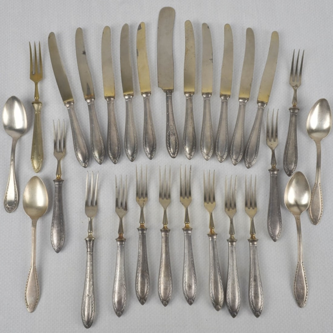 Lot of 800 Silver (1 of 8)