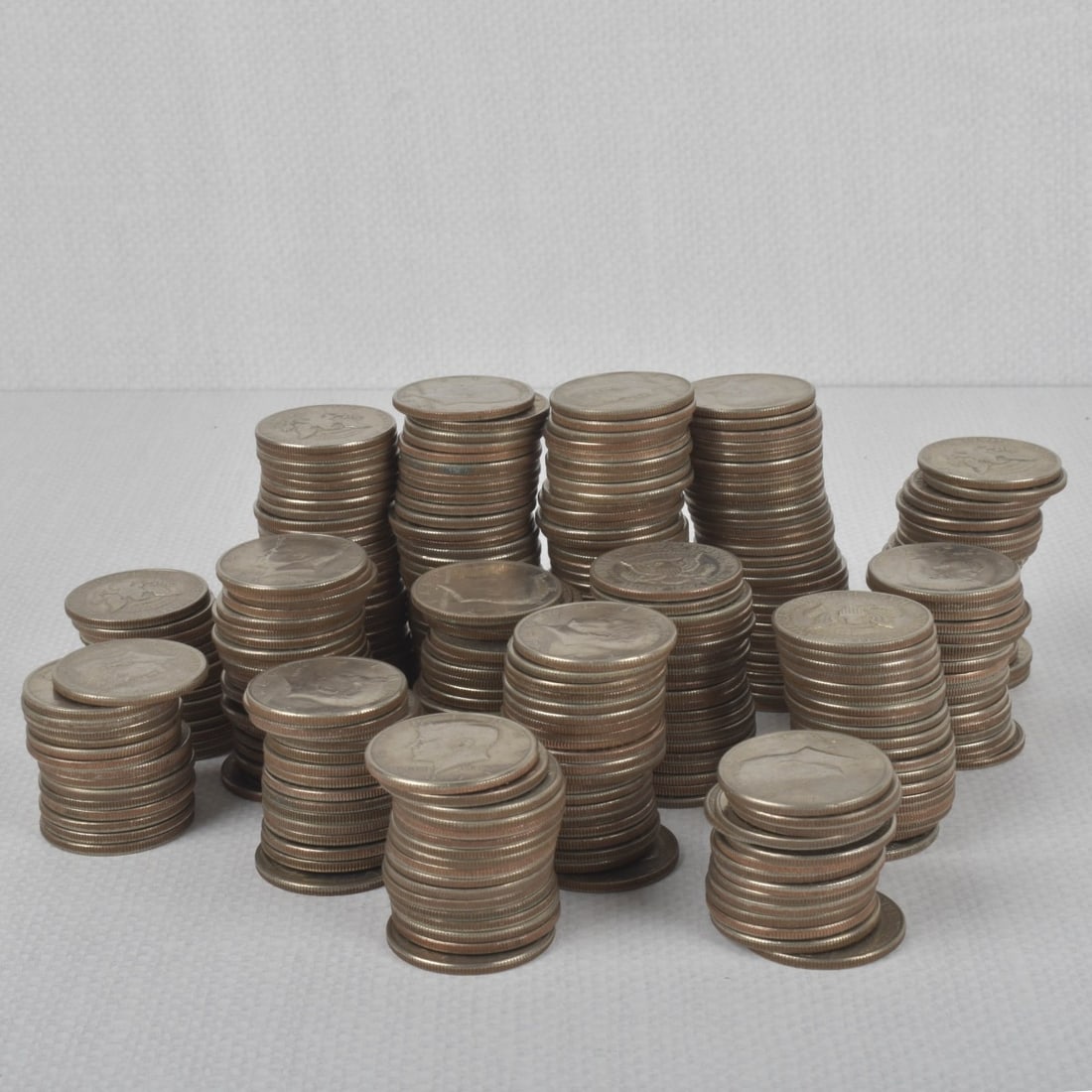 Kennedy Liberty Half-dollar Coins: Three hundred-forty nine (349) Kennedy Half-dollar Circulated Coins. Various years 1971 or latter. Total weight: 3920.00 grams. Kodner Galleries offers phone and absentee bidding at a low, flat 21%