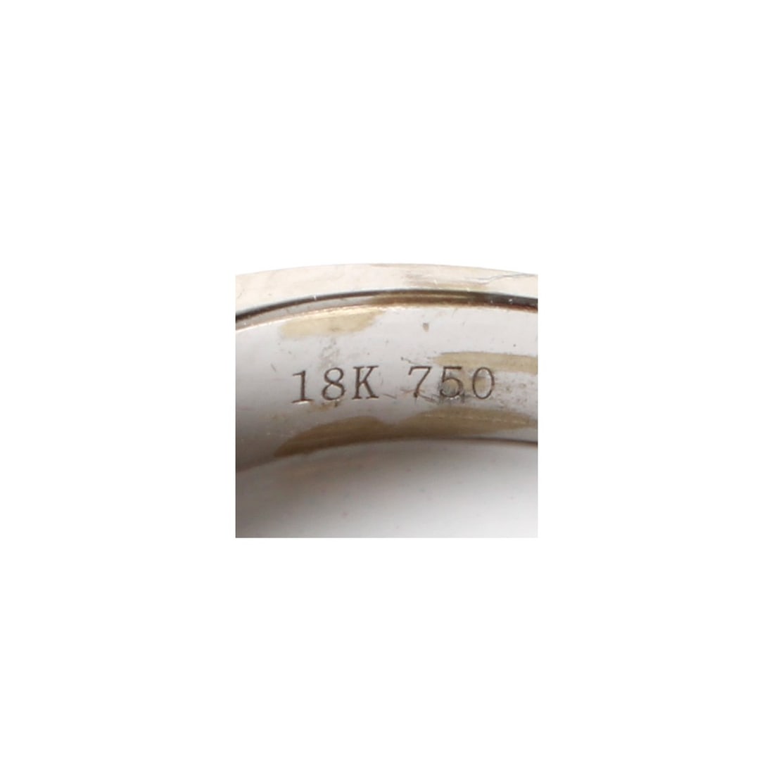 Diamond and 18K Ring - 5