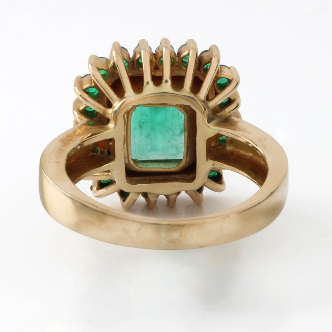 Emerald and 18K Ring - 6