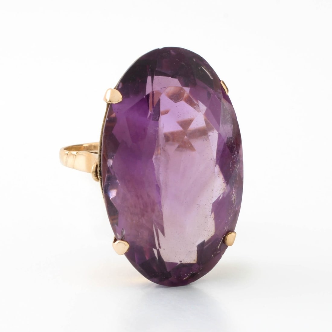 Amethyst and 18K Ring (1 of 4)