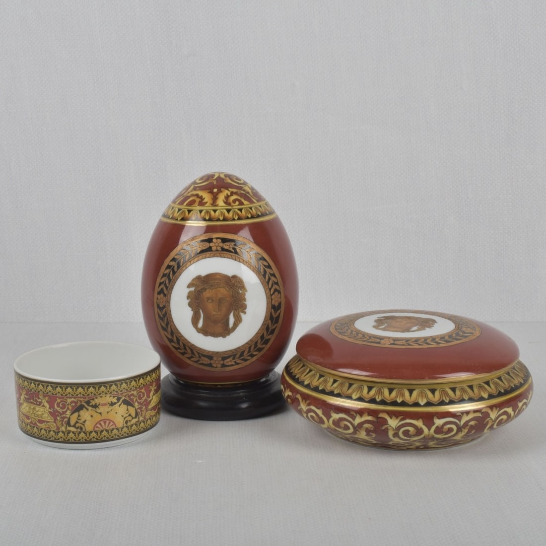 Versace Style Porcelain Pieces (1 of 9)