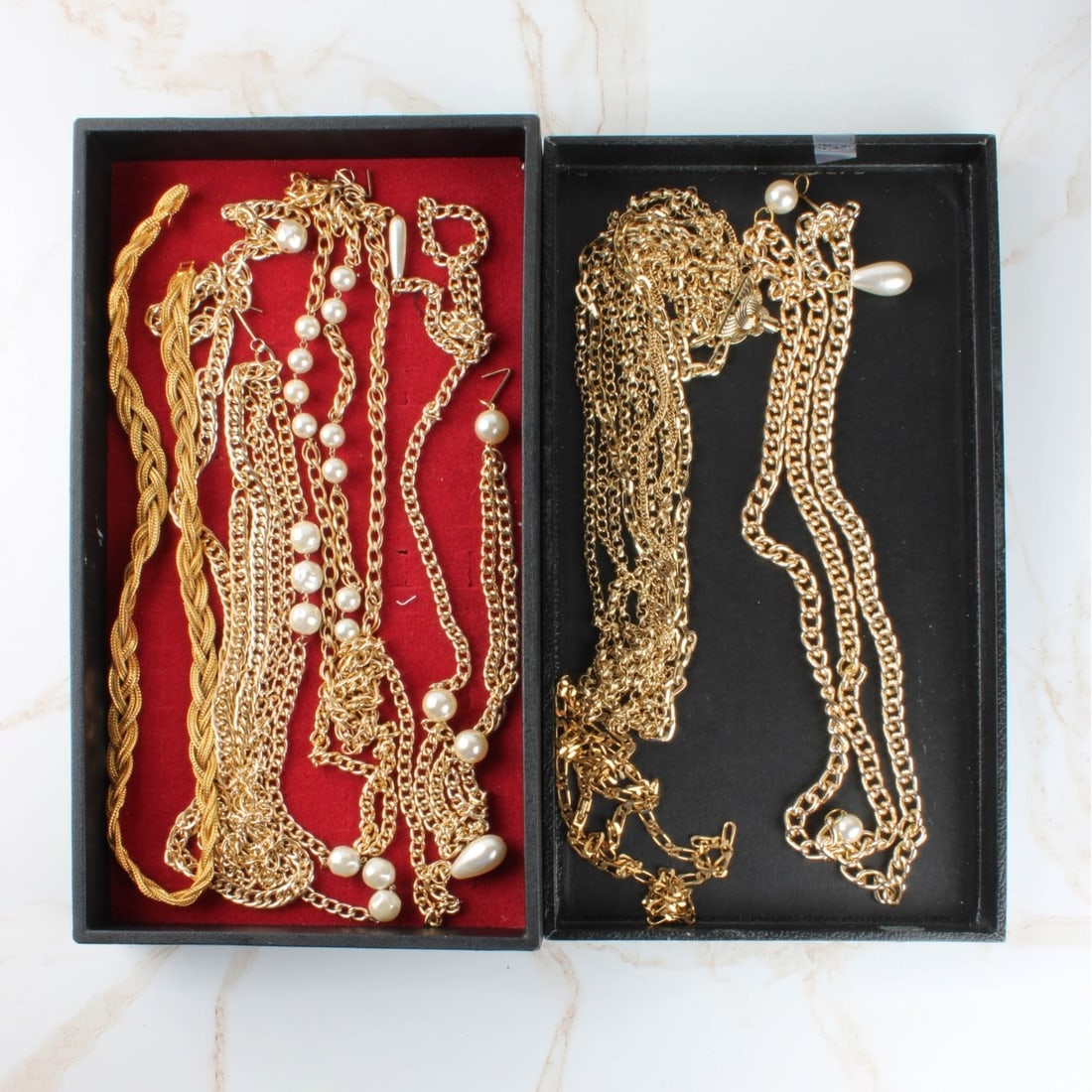Lot of Costume Necklaces.: Lot of Costume Necklaces. Kodner Galleries offers phone and absentee bidding at a low, flat 21% buyer?s premium without surcharge or hidden fees. For information, please contact the gallery at
