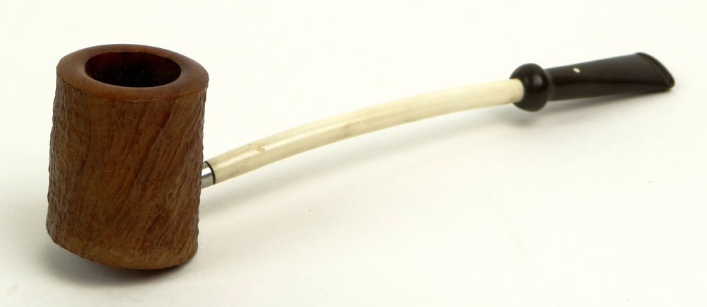 Dunhill Tanshell #41441 Smoking Pipe. Signed Dunhill: Dunhill Tanshell #41441 Smoking Pipe. Signed Dunhill Tanshell #41441 and Made in England. Very Good Used Condition. Measures Approximately 6-7/8 Inches Length. Shipping $26.00