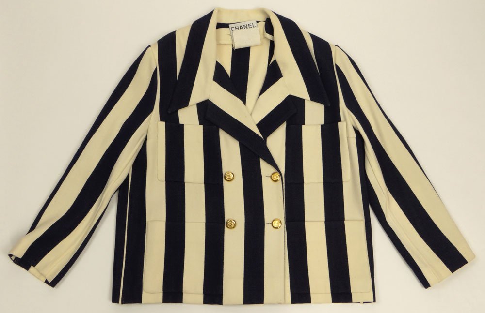Classic Chanel Boutique Navy and Ivory Striped Wool: Classic Chanel Boutique Navy and Ivory Striped Wool Double Breasted Blazer. Gold Tone Buttons, Size 42. Good Condition. Shipping $48.00