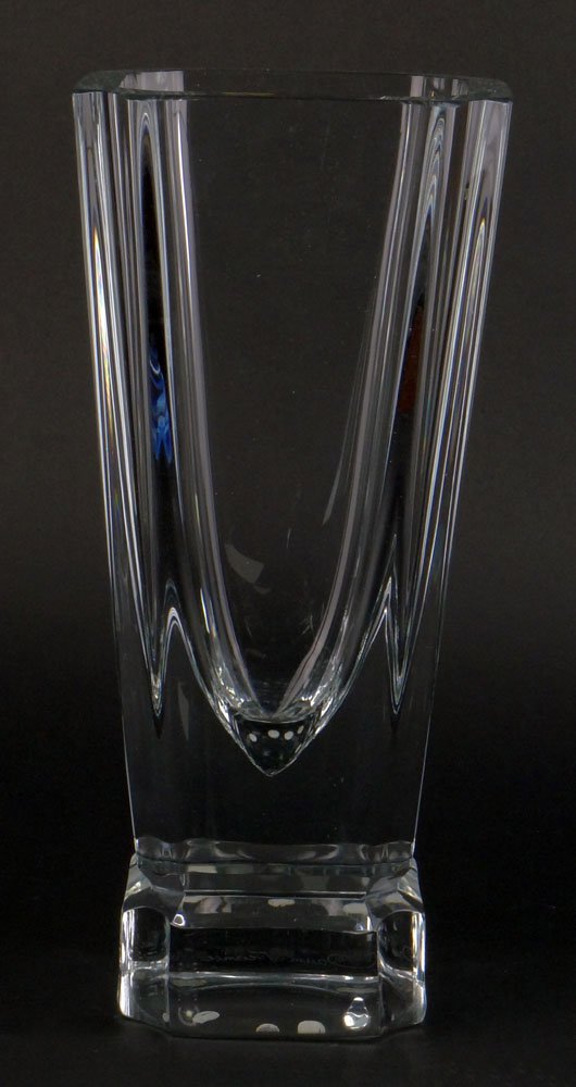 Tall Heavy Daum France Crystal Vase. Etched Signature.: Tall Heavy Daum France Crystal Vase. Etched Signature. Minor Surface Wear to base Otherwise Good Condition or Better. Measures 12-5/8 Inches Tall and 5-5/8 Inches Wide at Rim. Shipping $110.00