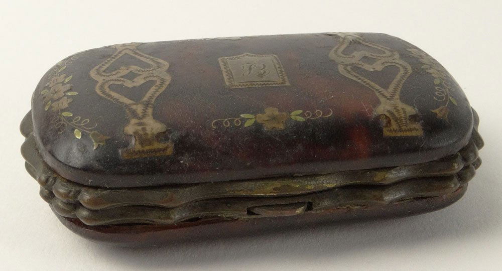 19th C English Tortoise Shell Change Box with Silver: 19th C English Tortoise Shell Change Box with Silver Inlay. Unsigned. Frayed Interior or in Otherwise Good Antique Condition. Measures 3 Inches by 2 Inches. We Will Not Ship This Item Out of State of