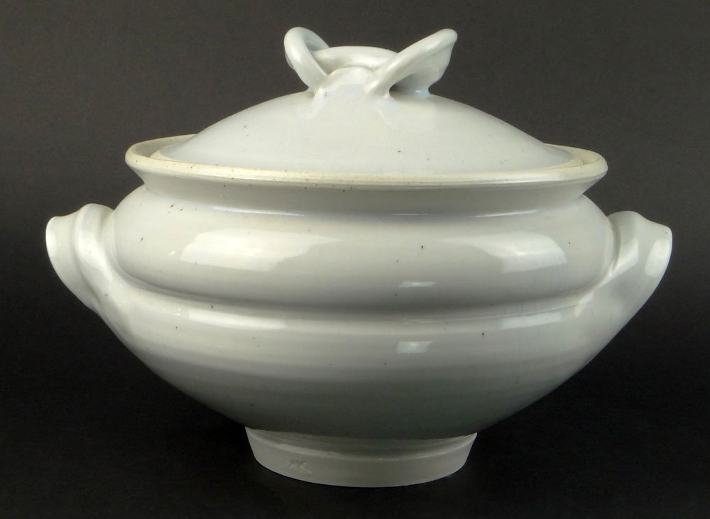 Karen Karnes, American (1925 - ) Ceramic Lidded Vessel: Karen Karnes, American (1925 - ) Ceramic Lidded Vessel Signed with Initials Crazing or in otherwise Good Condition. Measures 8 Inches Tall, 12 Inches diameter. Shipping $82.00
