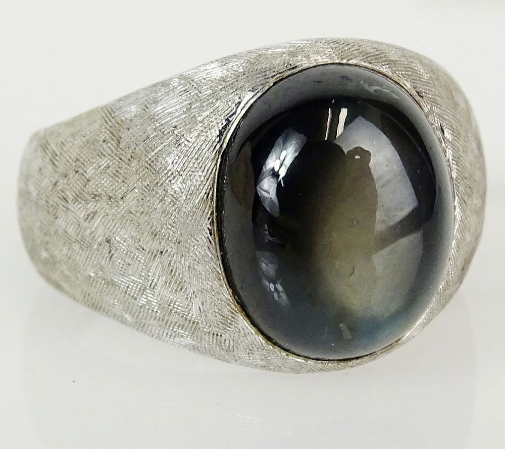 Men's vintage black star sapphire and 18 karat white (1 of 4)