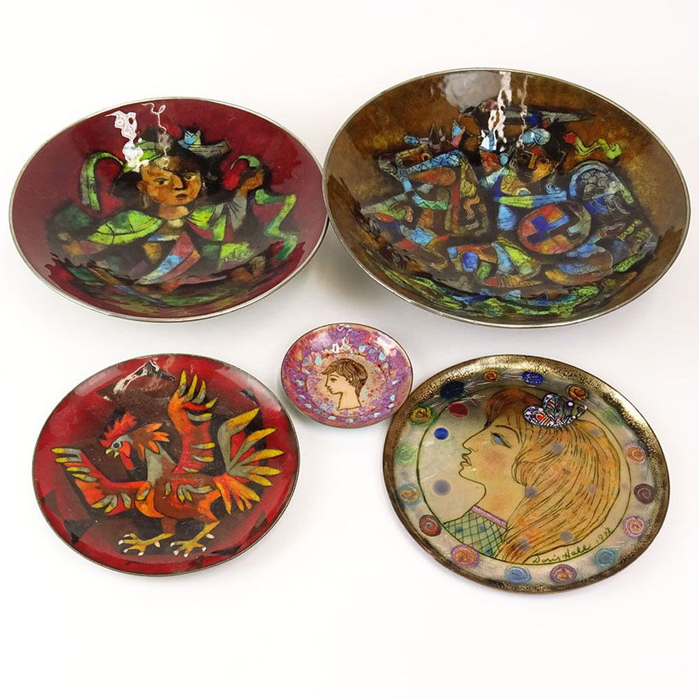 Five (5) Piece Lot of Mid-Century Enamelware. This lot (1 of 4)