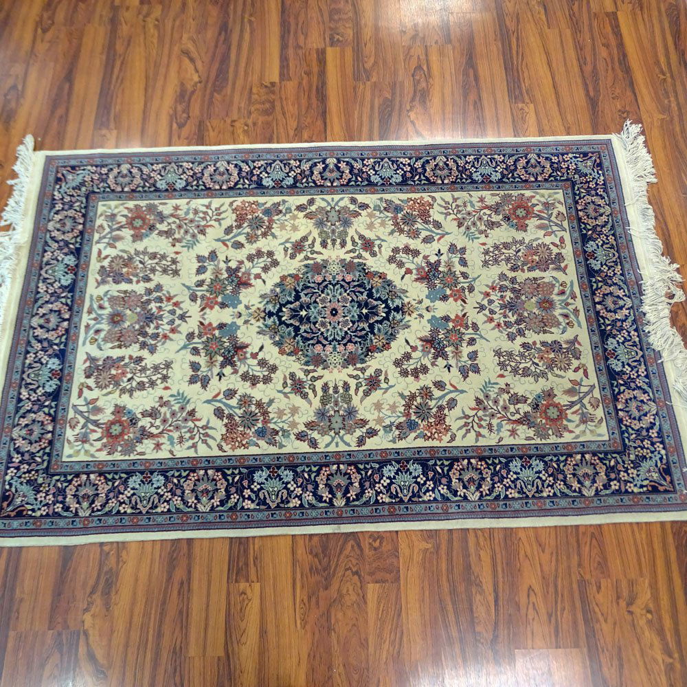 Semi Antique Persian Wool Rug. Unsigned. Good (1 of 4)