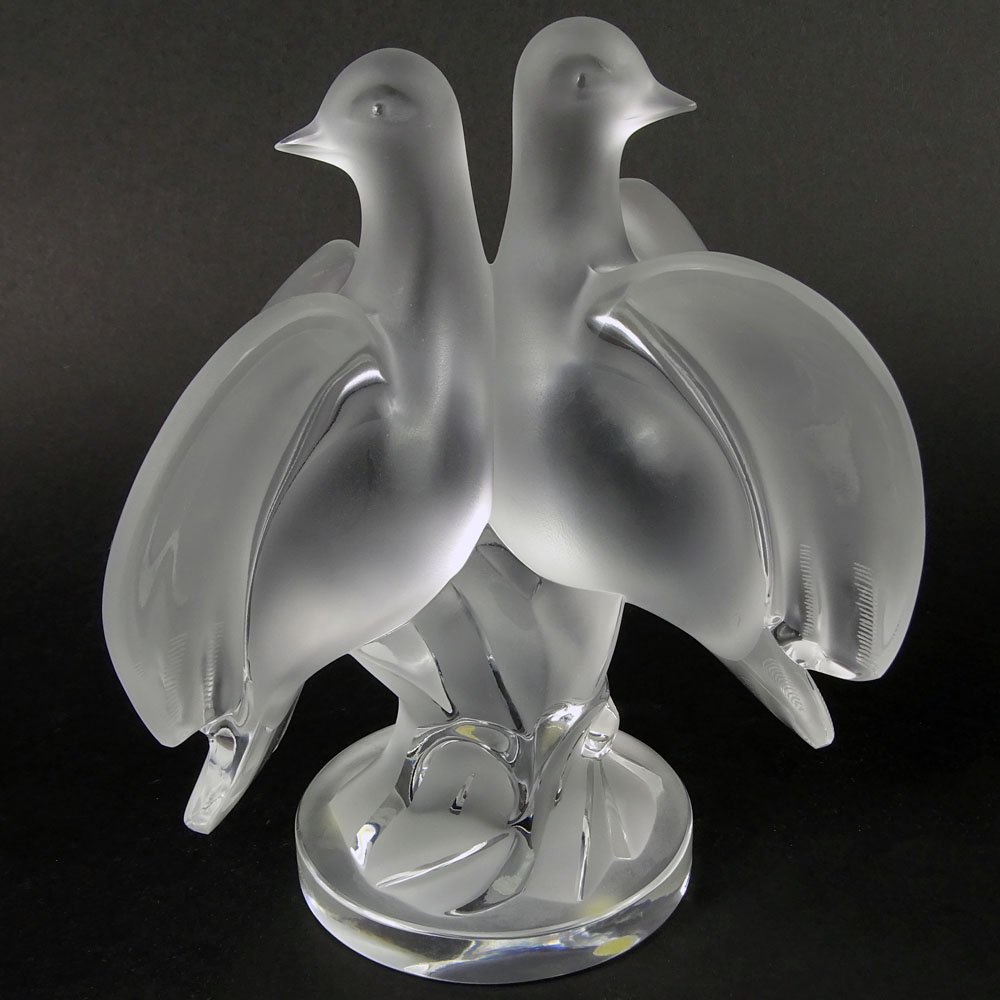 Lalique Crystal Bird Group "Ariane". Signed on bottom (1 of 8)