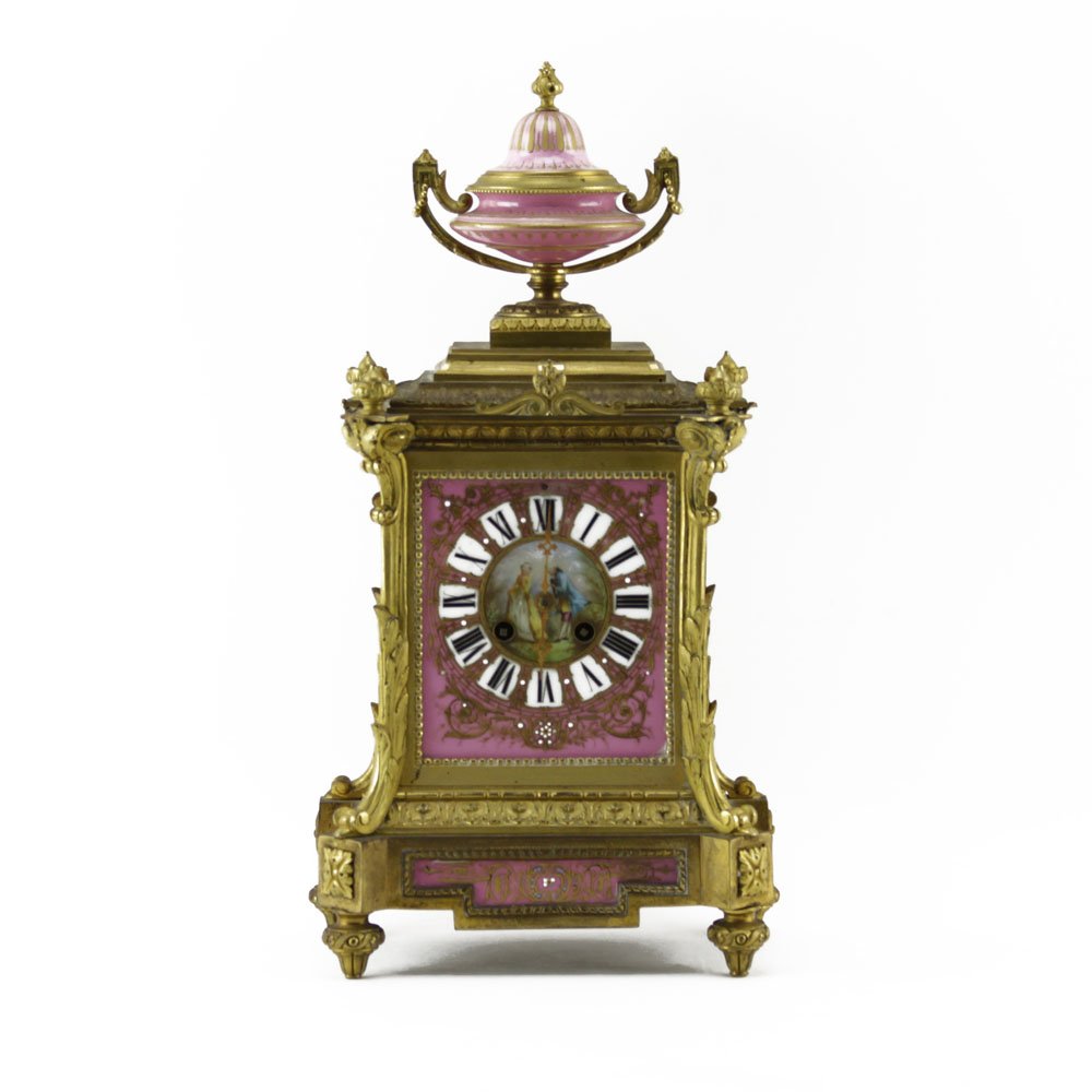 19th Century French Ormolu Dore Bronze Mantle Clock. (1 of 6)