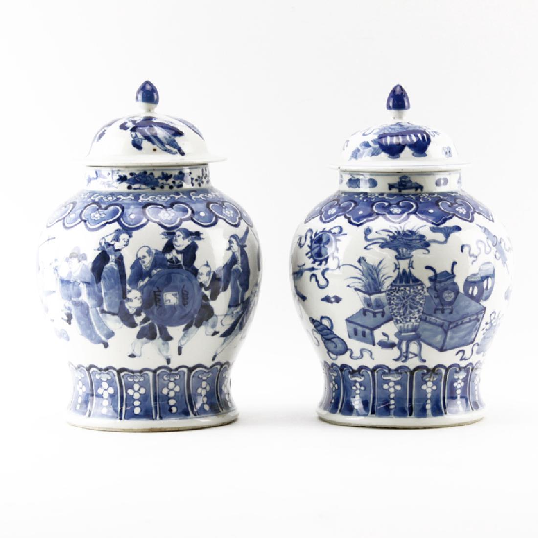Pair of 19th Century Chinese Blue and White Covered (1 of 5)