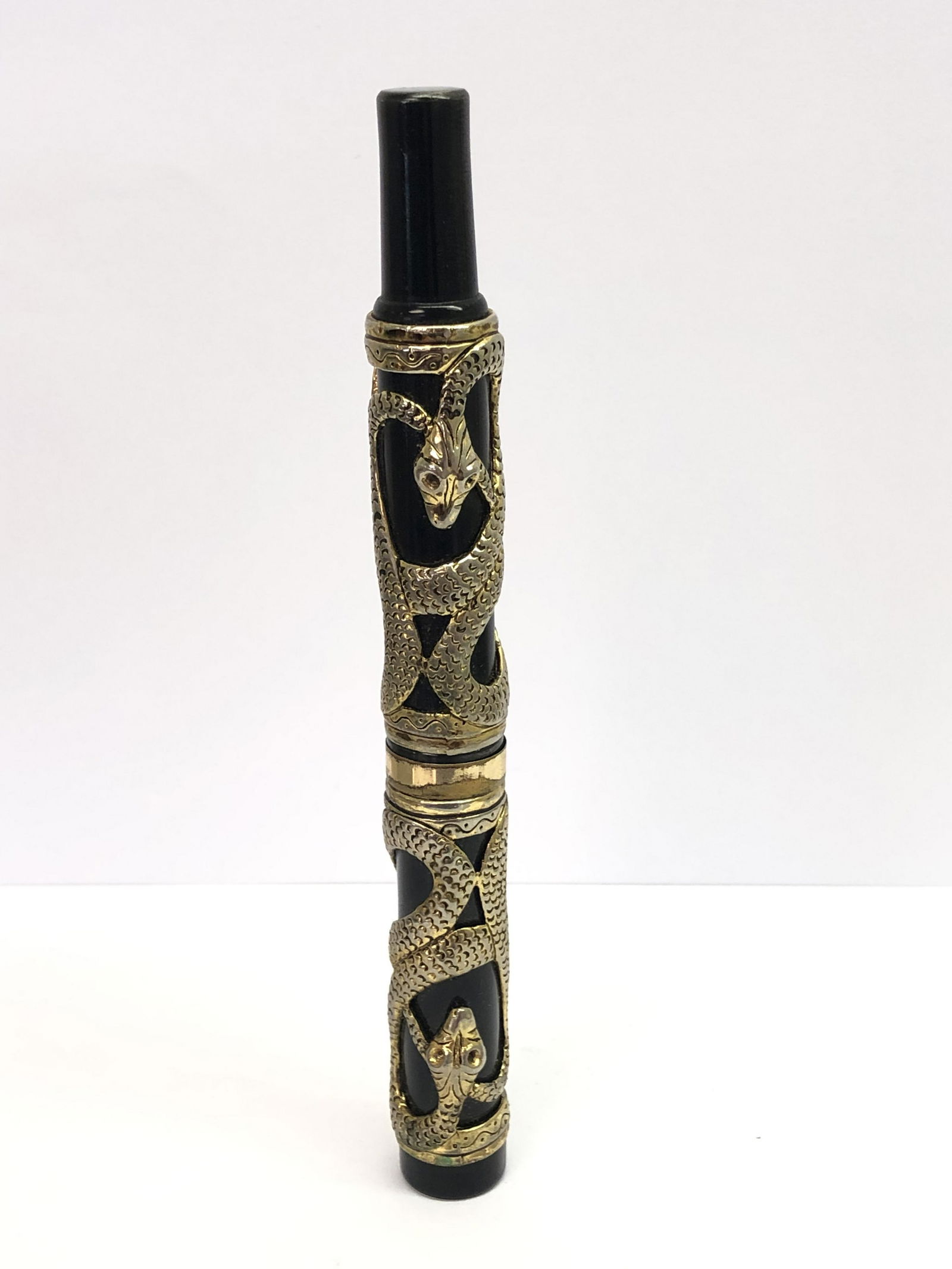 Vintage Fountain Pen w/ Snake Design Overlay: Waterman's Ideal Tip