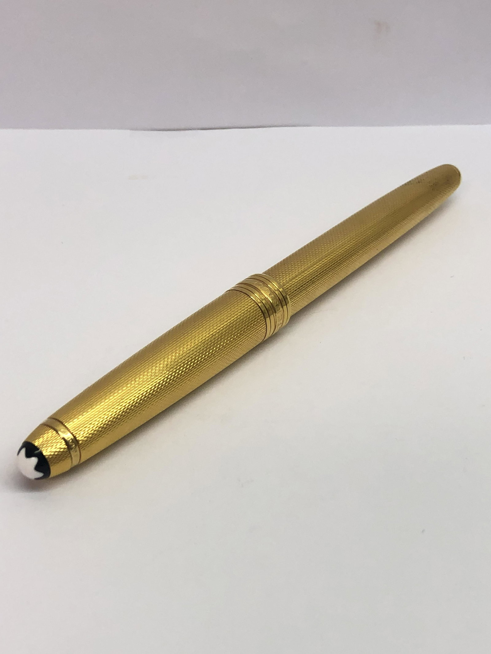 Montblanc Meisterstruck Pen, 14K Nib - Fountain Pen,: Montblanc Meisterstruck Pen, 14K Nib - Fountain Pen, 14K Gold #4810 Nib Tip, Marked