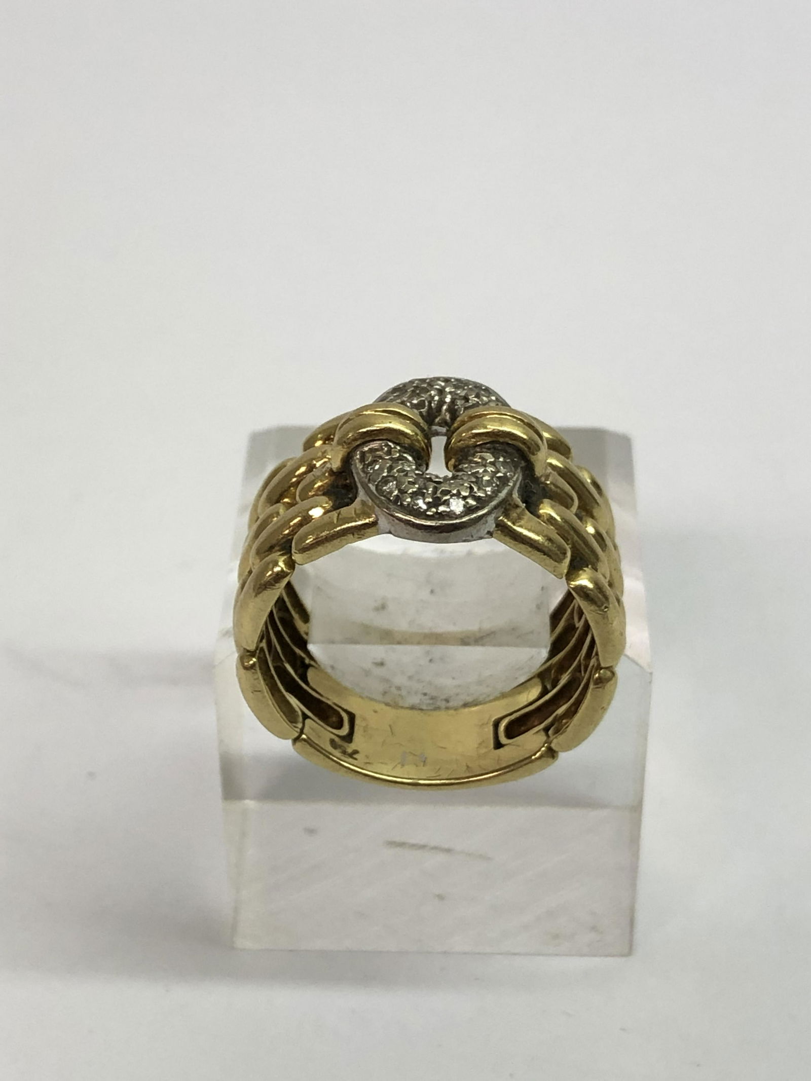 Vintage 18K Gold Ring (1 of 4)