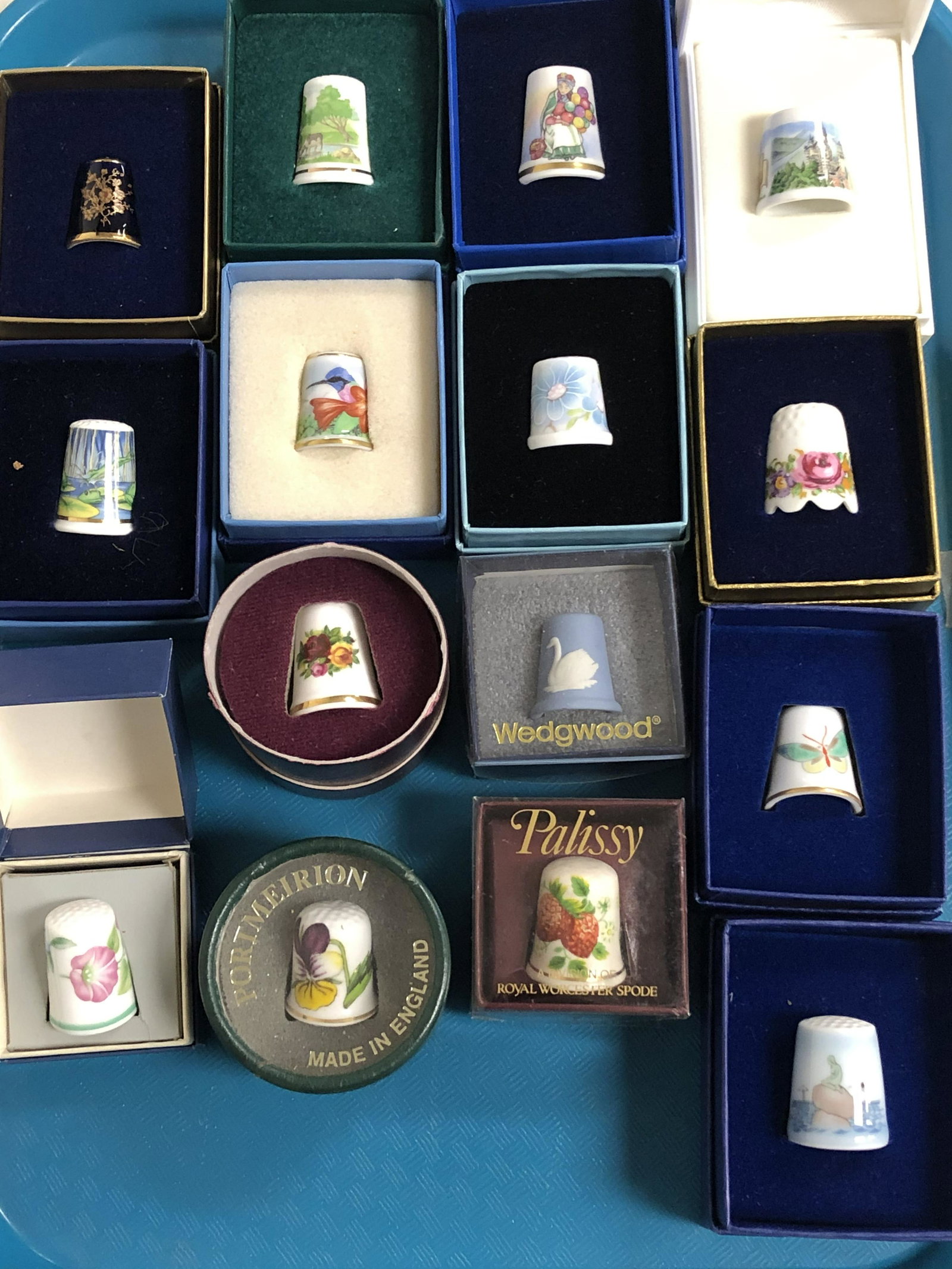 15 Asst Thimbles, Wedgwood + More: 15 Asst Thimbles, Wedgwood + More