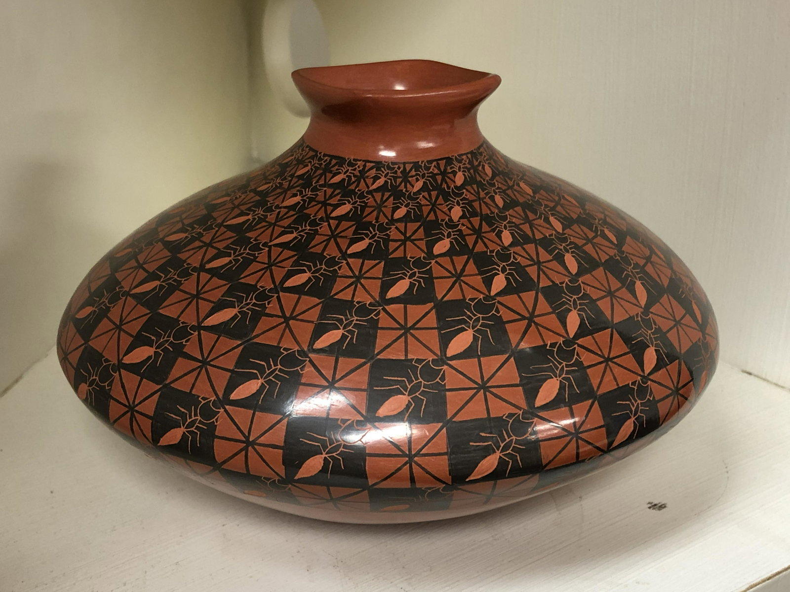 Signed, Mata Ortiz Mexican Pottery Vase: Signed, Mata Ortiz Mexican Pottery Vase - Red Clay, ''Yoly Ledezma'', approx 4.5'' Tall x 7'' Diameter